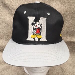 Disney Mickey Mouse Baseball Hat NWOT